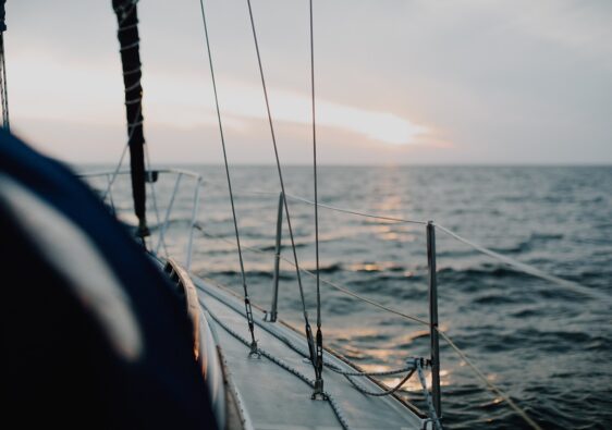 sailing, boating, water-4490241.jpg