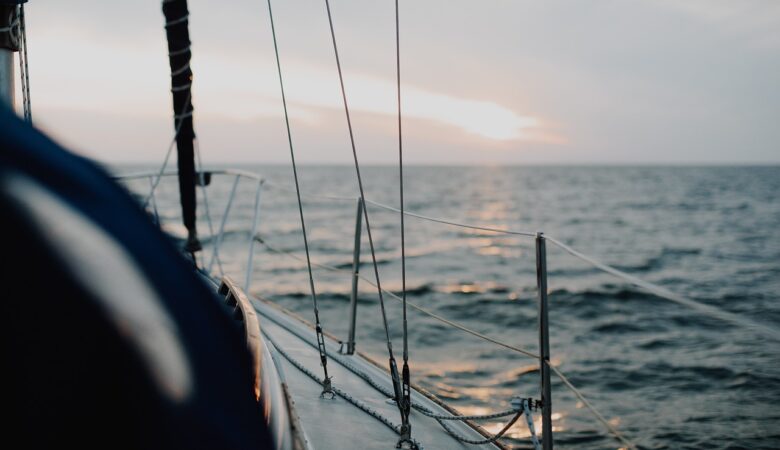 sailing, boating, water-4490241.jpg