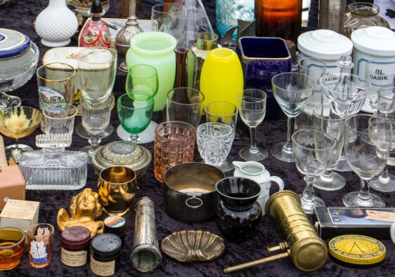 flea market, was standing, cup-851970.jpg