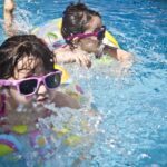 girls, swimming, splashing-1284419.jpg